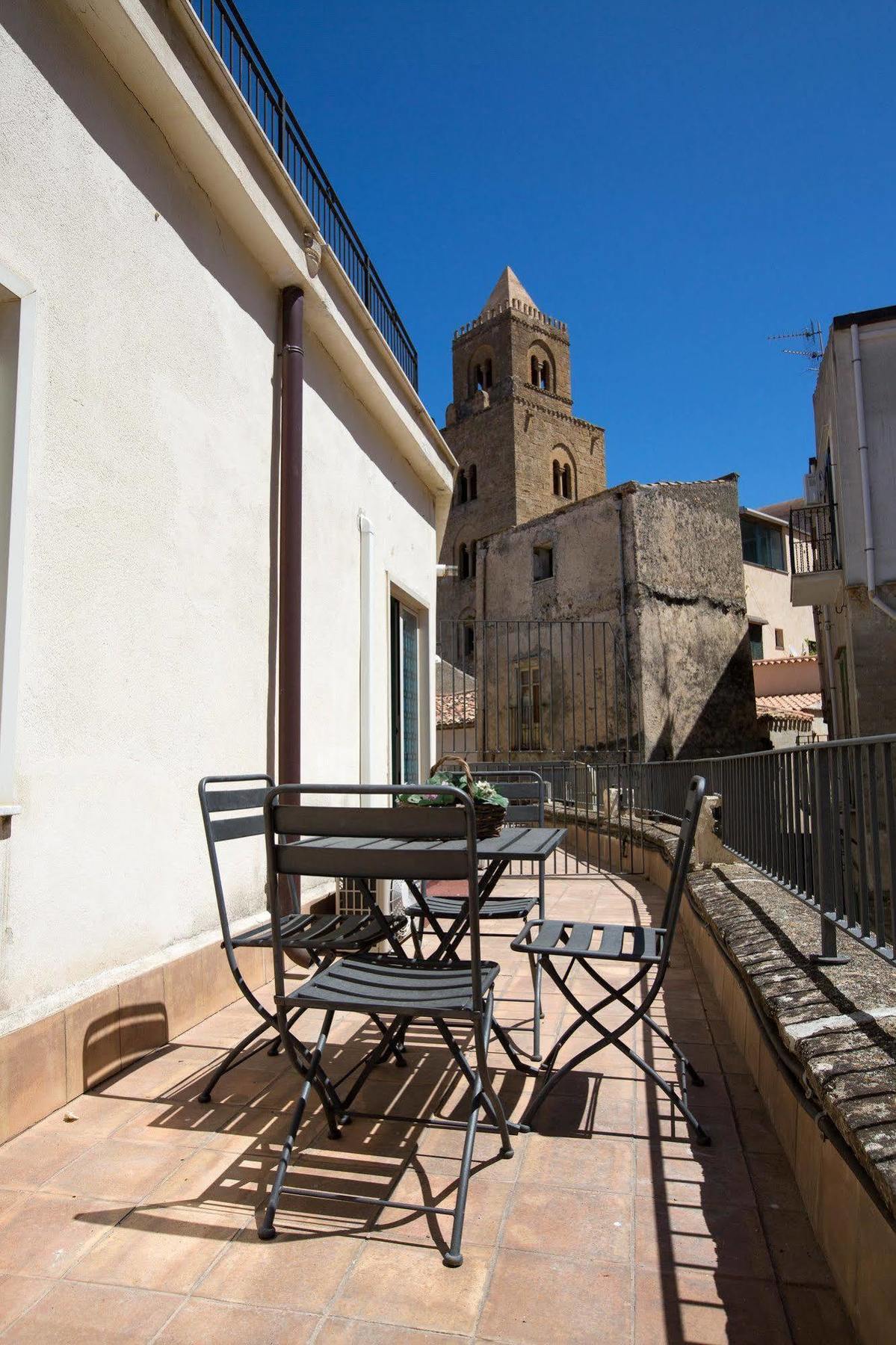 Appartement Palazzo Maria à Cefalù Extérieur photo